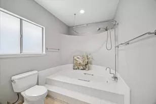 1907 Norfolk St, Houston, TX 77098 - Photo 13