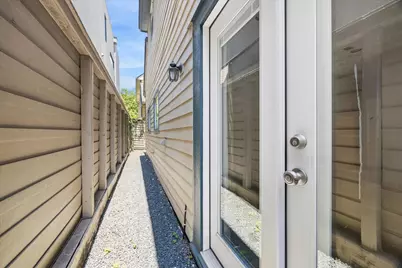 1907 Norfolk Street #B, Houston, TX 77098 - Photo 21