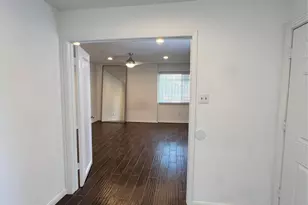 2372 Woodland Park Dr, Houston, TX 77077 - Photo 33