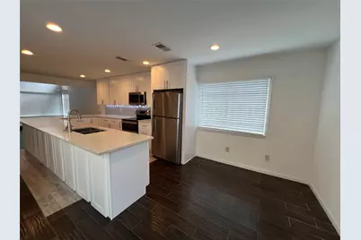 2372 Woodland Park Drive #121, Houston, TX 77077 - Photo 15