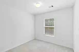 189 Curry St, Livingston, TX 77351 - Photo 13