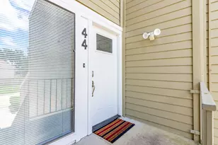 44 April Point Dr S, Montgomery, TX 77356 - Photo 5