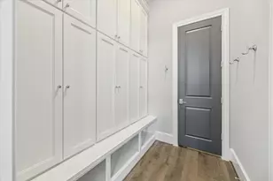 1240 Mosaico Ln, Houston, TX 77055 - Photo 11