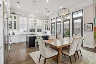 1240 Mosaico Ln, Houston, TX 77055 - Photo 5