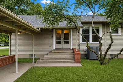 918 S Madison Street, La Grange, TX 78945 - Photo 23