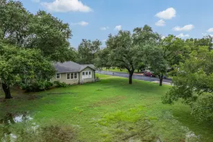 918 S Madison St, La Grange, TX 78945 - Photo 29