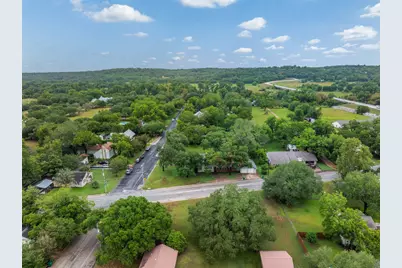 918 S Madison Street, La Grange, TX 78945 - Photo 33