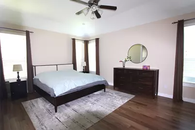 2209 Rocky Shores Lane, Pearland, TX 77089 - Photo 13
