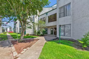 2830 S Bartell Dr, Houston, TX 77054 - Photo 17