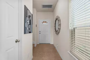 8031 Villa Lago Ln, Houston, TX 77070 - Photo 5