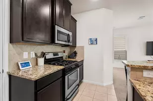 8031 Villa Lago Ln, Houston, TX 77070 - Photo 13