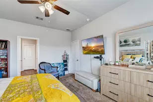 8306 Tamarind Ln, Baytown, TX 77521 - Photo 19