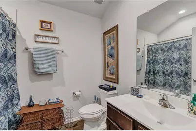 8306 Tamarind Lane, Baytown, TX 77521 - Photo 17