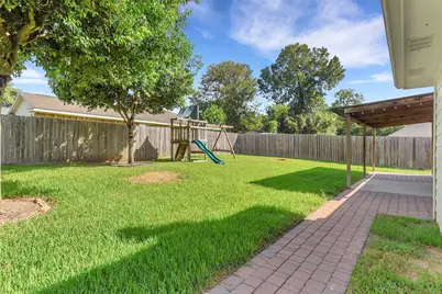223 Fantasy Lane, Montgomery, TX 77356 - Photo 33