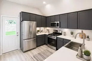 10443 Port Huron Ln, Tomball, TX 77375 - Photo 11