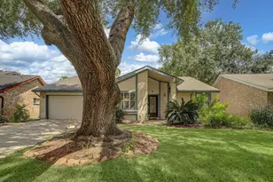 14218 Whitecross Dr, Houston, TX 77083 - Photo 3