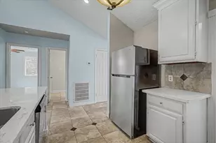 14218 Whitecross Dr, Houston, TX 77083 - Photo 11