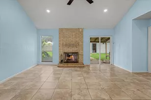 14218 Whitecross Dr, Houston, TX 77083 - Photo 15