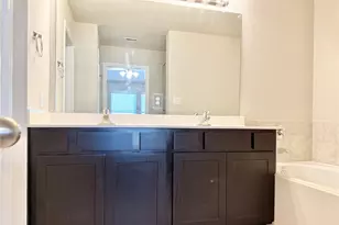 514 N 6th St, La Porte, TX 77571 - Photo 25