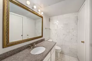 1601 S Shepherd Dr, Houston, TX 77019 - Photo 11