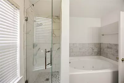 422 Laurel Pine Drive, Houston, TX 77339 - Photo 3