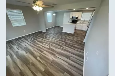 1300 N Live Oak Street #9, Rockport, TX 78382 - Photo 7