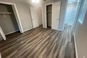 1300 N Live Oak St, Rockport, TX 78382 - Photo 9