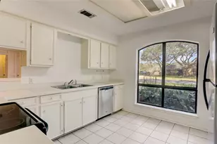 2614 Cedar Ln, Rosenberg, TX 77471 - Photo 9