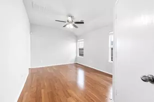 2831 Maybrook Hollow Ln, Houston, TX 77047 - Photo 19