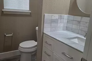 6526 Country Club Dr, Houston, TX 77023 - Photo 23