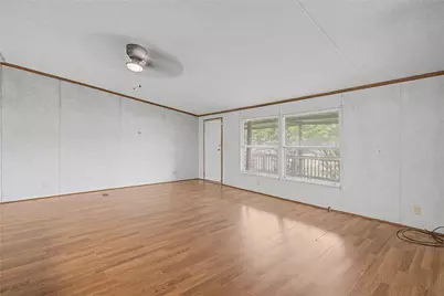 16 Victoria Way, Huntsville, TX 77320 - Photo 7
