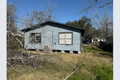 221 W Jordan Street, Alvin, TX 77511 - Photo 25
