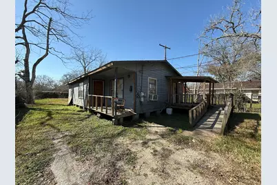 221 W Jordan Street, Alvin, TX 77511 - Photo 1