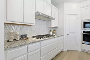 736 Washita Fls Ln, Conroe, TX 77304 - Photo 13