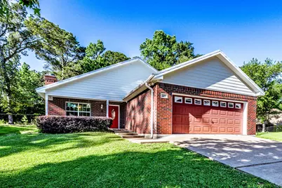 229 Evergreen Drive, Huntsville, TX 77340 - Photo 1