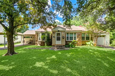 2206 Oaklawn Drive, La Marque, TX 77568 - Photo 1