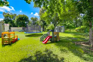 2206 Oaklawn Dr, La Marque, TX 77568 - Photo 7