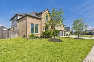 610 Beachman Shore Ln, La Porte, TX 77571 - Photo 5