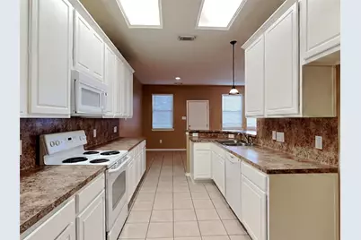 6220 Stoney Creek Drive, Pasadena, TX 77503 - Photo 5