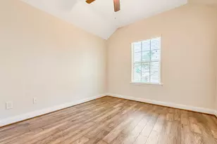 22 Garden Path Pl, The Woodlands, TX 77375 - Photo 27