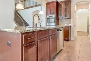 22 Garden Path Pl, The Woodlands, TX 77375 - Photo 11