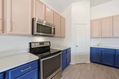 8123 Cheyenne Hills Trail, Richmond, TX 77406 - Photo 13