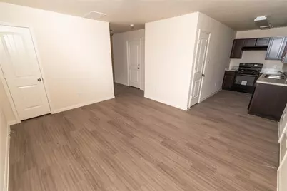 4259 Silver Ranch Road, Houston, TX 77014 - Photo 3