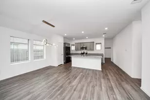 14230 Elrington Holw Trl, Fresno, TX 77583 - Photo 13