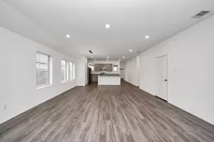 14230 Elrington Holw Trl, Fresno, TX 77583 - Photo 11