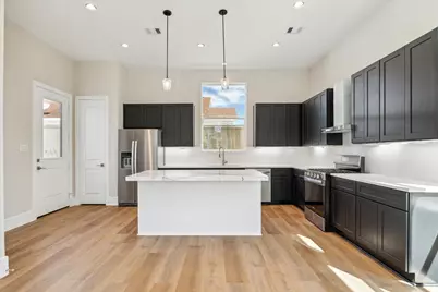 5613 Leonard Street, Houston, TX 77023 - Photo 3