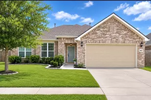 24511 Emerald Pool Falls Dr, Tomball, TX 77375 - Photo 1
