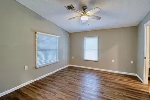 21702 Island Lake Loop E, Humble, TX 77338 - Photo 13