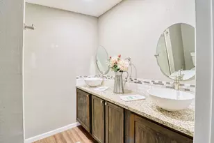 21702 Island Lake Loop E, Humble, TX 77338 - Photo 17