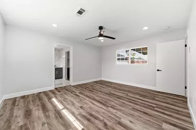 5411 Ariel Street, Houston, TX 77096 - Photo 39